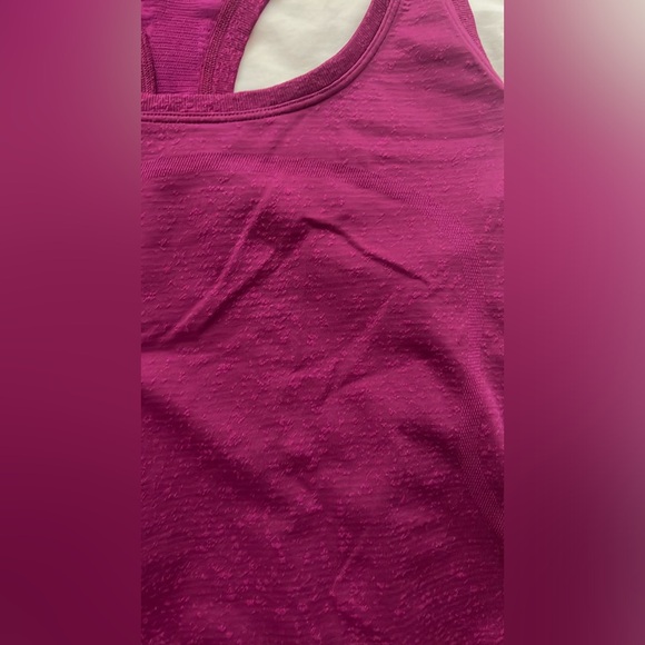 Lululemon Swiftty Tech Razorback Tank (Purple) - Picture 2 of 5